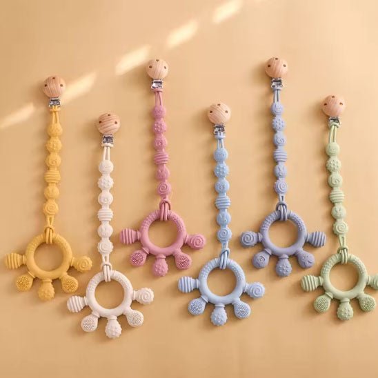 attache tétine + anneau de dentition - 2 en 1 - Mamanplusbebe