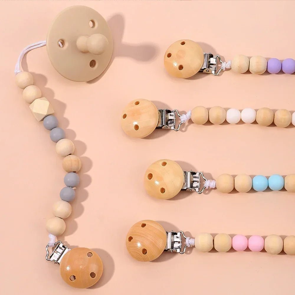 Attache tétine - bois et silicone - Mamanplusbebe